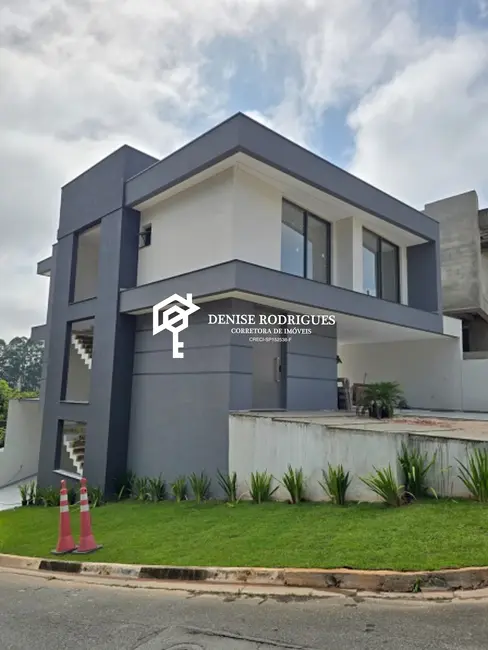 Foto 1 de Casa de Condomínio com 4 quartos à venda, 345m2 em Aruja - SP