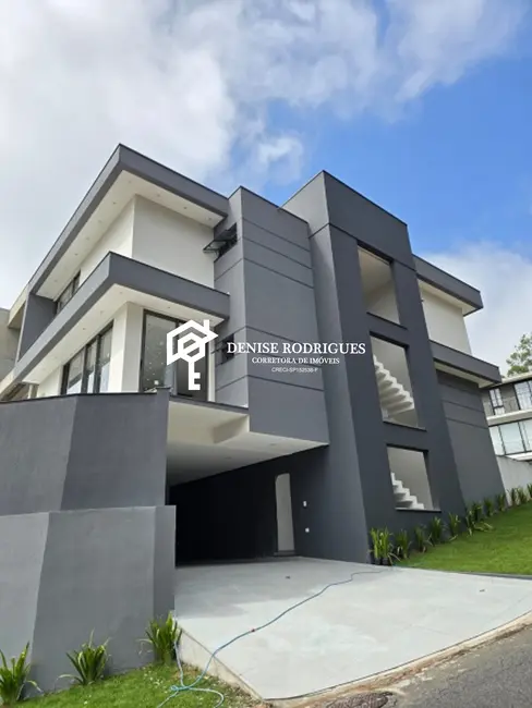 Foto 2 de Casa de Condomínio com 4 quartos à venda, 345m2 em Aruja - SP