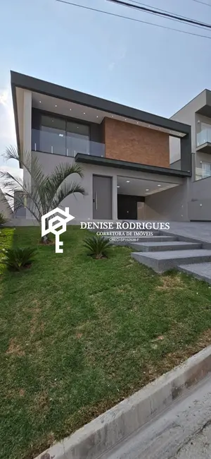 Foto 1 de Casa de Condomínio com 4 quartos à venda, 300m2 em Aruja - SP