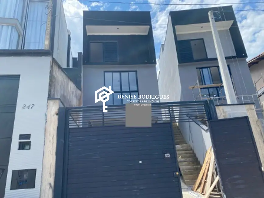 Foto 2 de Casa com 3 quartos à venda, 150m2 em Nossa Senhora do Carmo, Aruja - SP