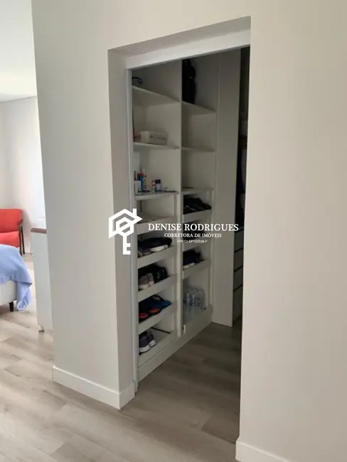 Foto 8 de Casa de Condomínio com 3 quartos à venda, 300m2 em Aruja - SP