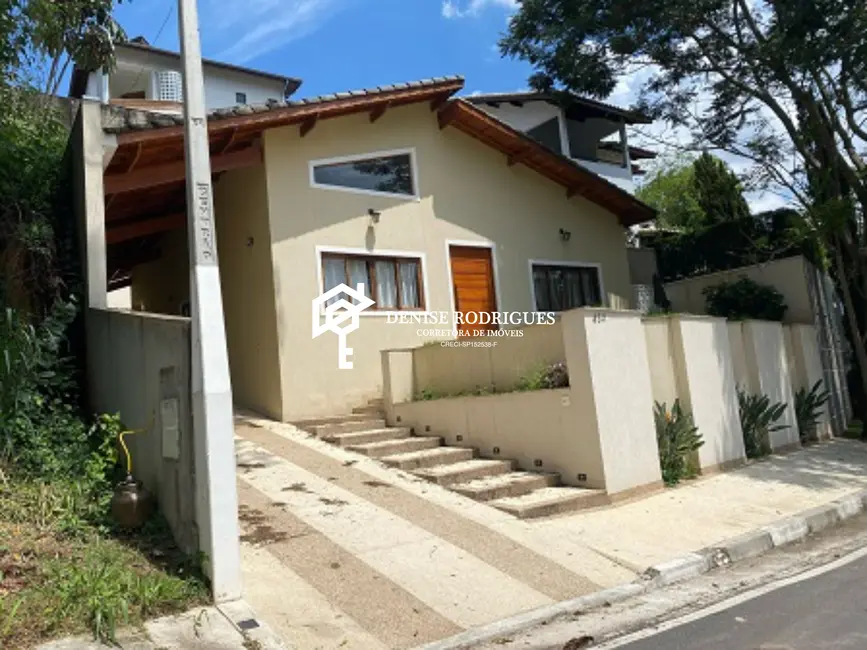Foto 2 de Casa de Condomínio com 3 quartos à venda, 165m2 em Aruja - SP