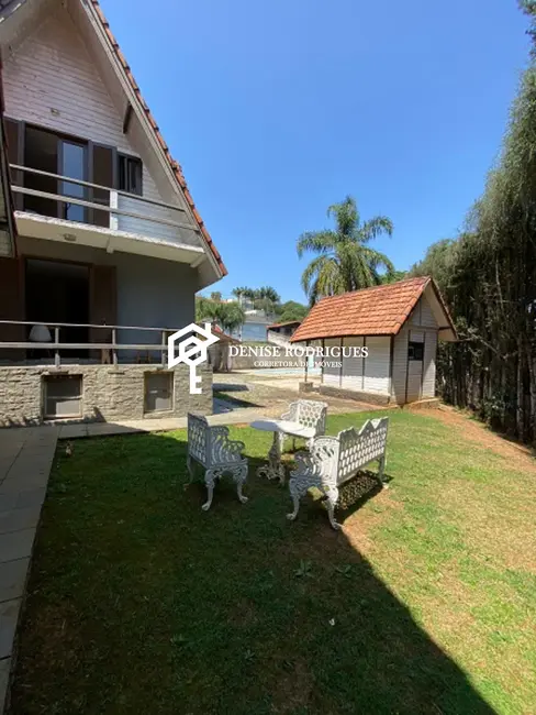 Foto 2 de Casa de Condomínio com 3 quartos à venda, 200m2 em Aruja - SP