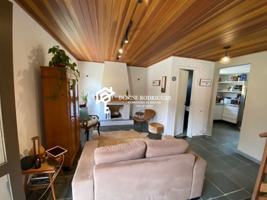 Foto 9 de Casa de Condomínio com 3 quartos à venda, 200m2 em Aruja - SP