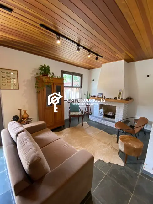 Foto 8 de Casa de Condomínio com 3 quartos à venda, 200m2 em Aruja - SP