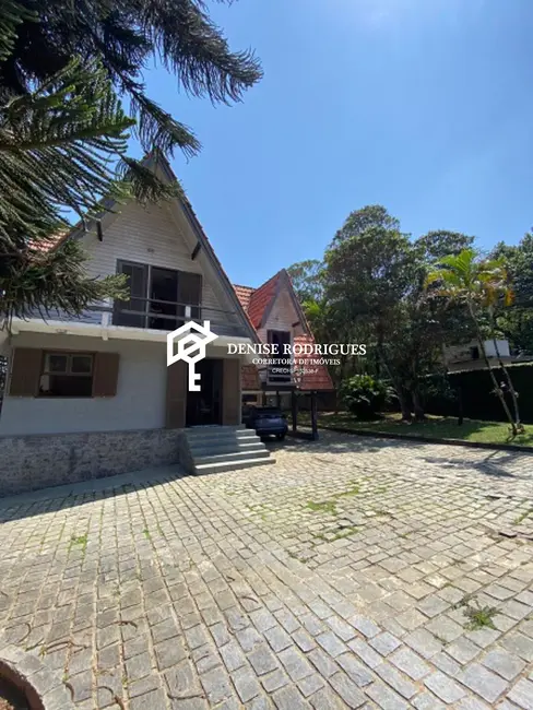 Foto 3 de Casa de Condomínio com 3 quartos à venda, 200m2 em Aruja - SP