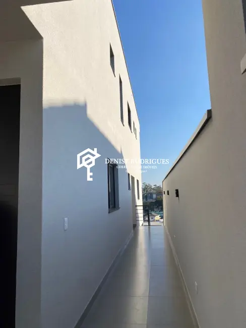 Foto 5 de Casa com 3 quartos à venda, 137m2 em Jardim Planalto, Aruja - SP