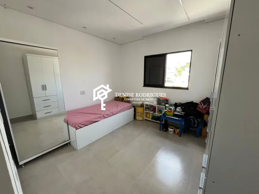 Foto 9 de Casa com 2 quartos à venda, 135m2 em Itaquaquecetuba - SP