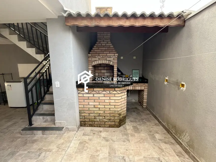 Foto 2 de Casa com 2 quartos à venda, 135m2 em Itaquaquecetuba - SP