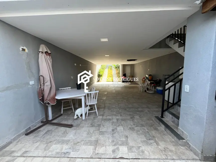 Foto 3 de Casa com 2 quartos à venda, 135m2 em Itaquaquecetuba - SP