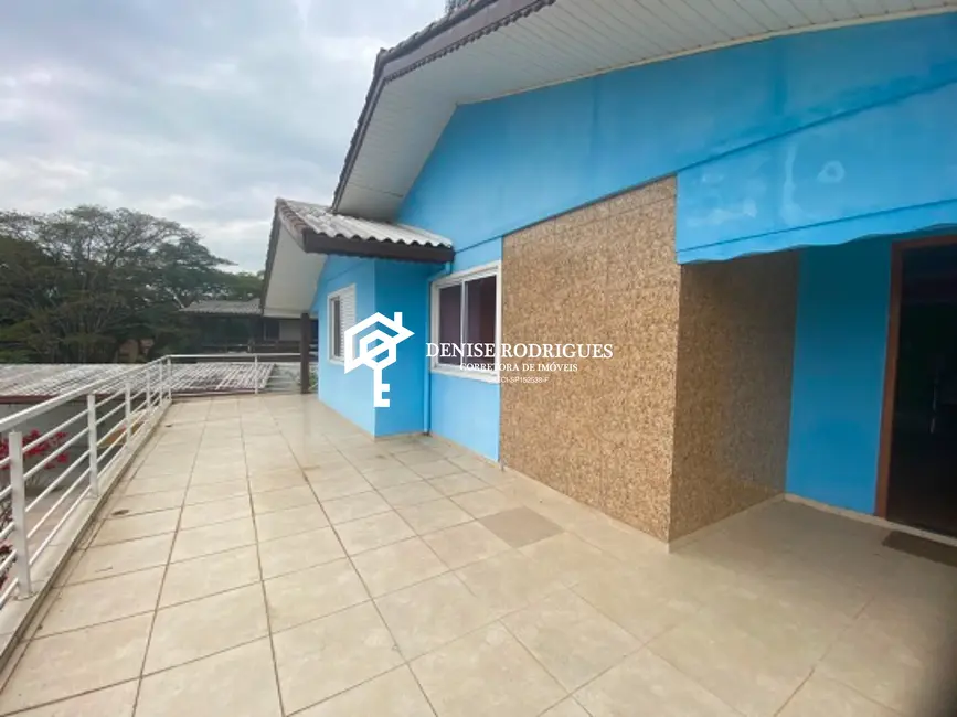 Foto 9 de Casa de Condomínio com 3 quartos à venda, 300m2 em Aruja - SP
