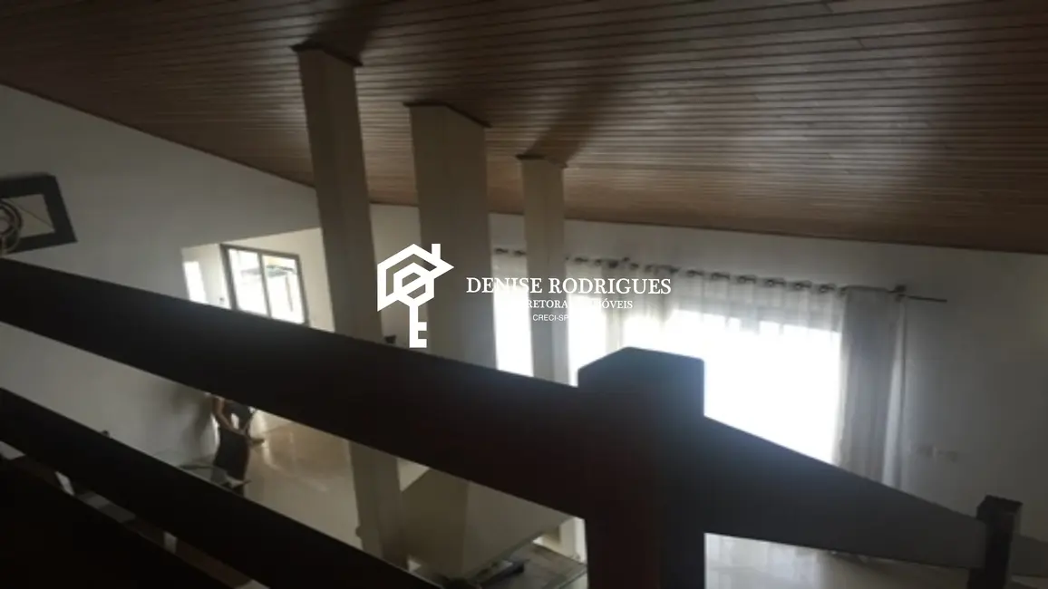 Foto 5 de Casa de Condomínio com 3 quartos à venda, 179m2 em Aruja - SP