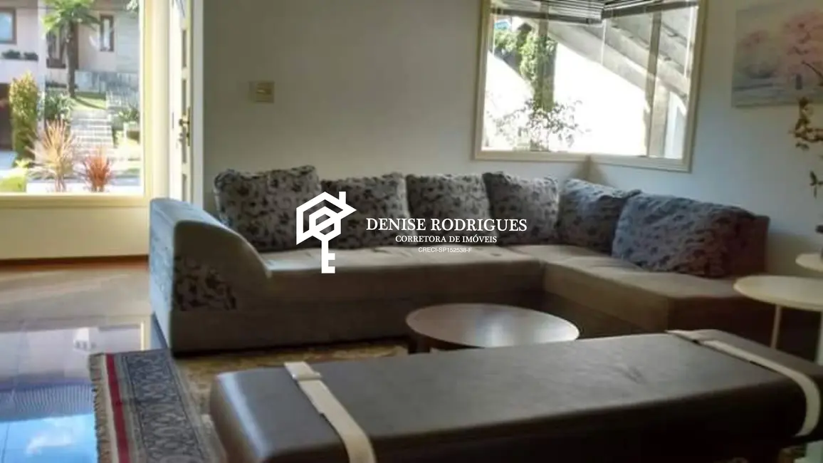 Foto 2 de Casa de Condomínio com 3 quartos à venda, 320m2 em Aruja - SP