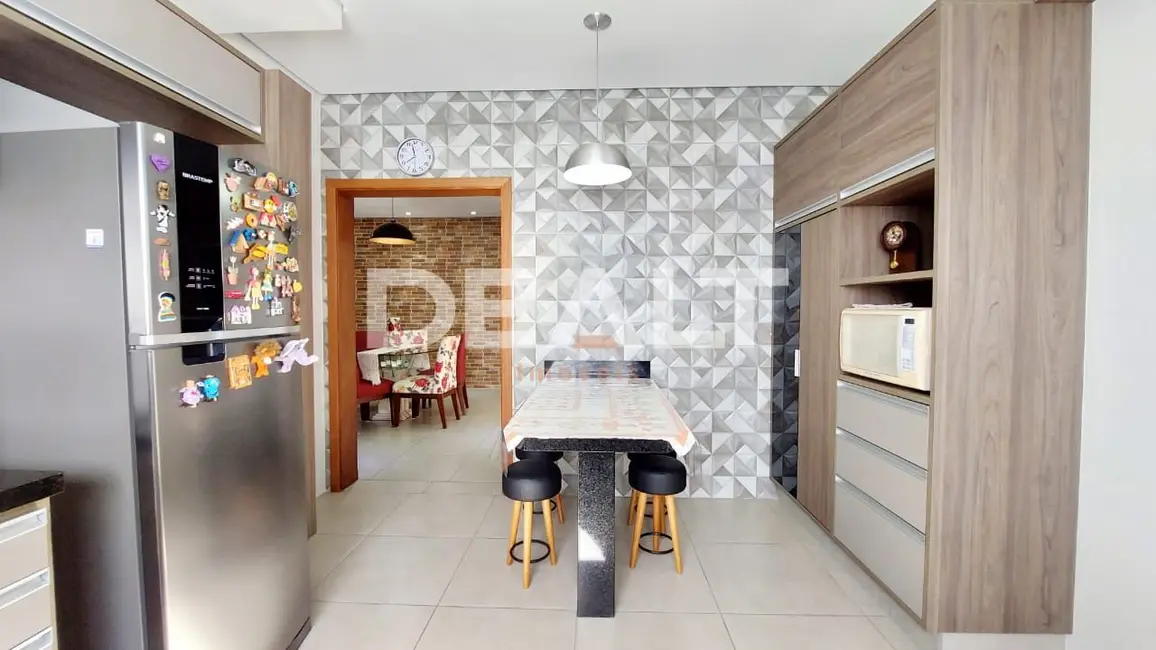 Foto 4 de Sobrado com 4 quartos à venda, 250m2 em Sumare - SP