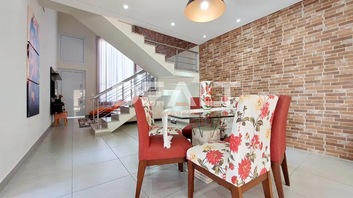 Foto 5 de Sobrado com 4 quartos à venda, 250m2 em Sumare - SP