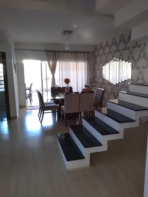 Foto 3 de Sobrado com 3 quartos à venda, 250m2 em Residencial Jardim de Mônaco, Hortolandia - SP