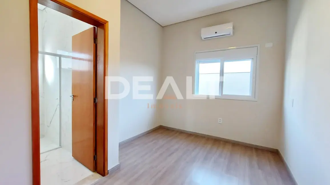 Foto 9 de Casa de Condomínio com 3 quartos à venda, 250m2 em Hortolandia - SP