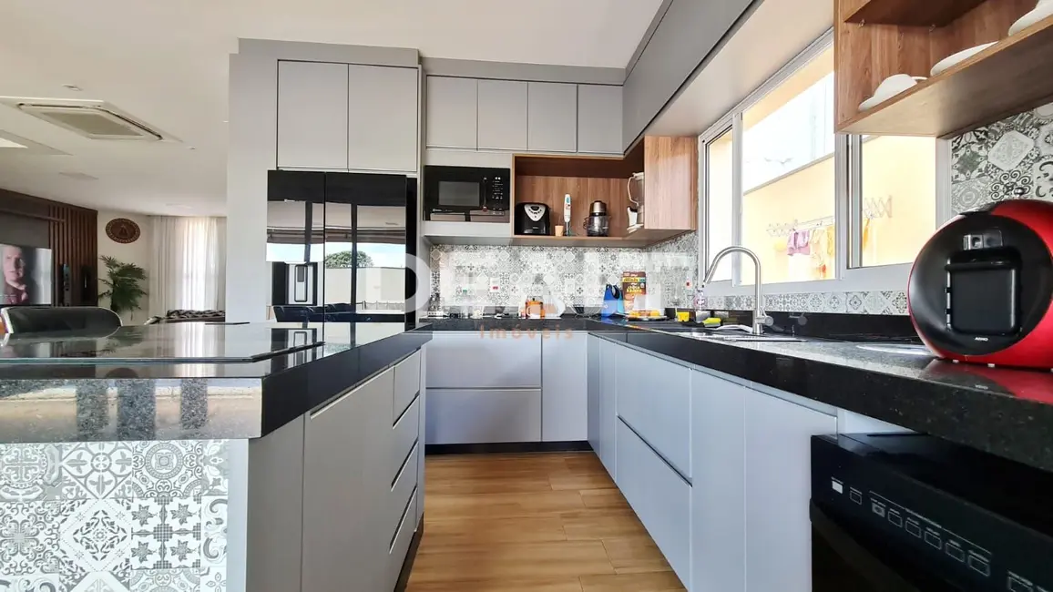 Foto 4 de Sobrado com 4 quartos à venda, 333m2 em Sumare - SP