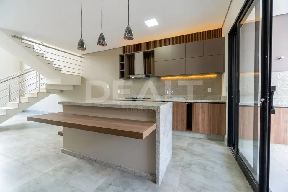 Sobrado com 4 quartos à venda, 250m2 em Paulinia - SP - imagem 1 Foto 1 de Sobrado com 4 quartos à venda, 250m2 em Paulinia - SP