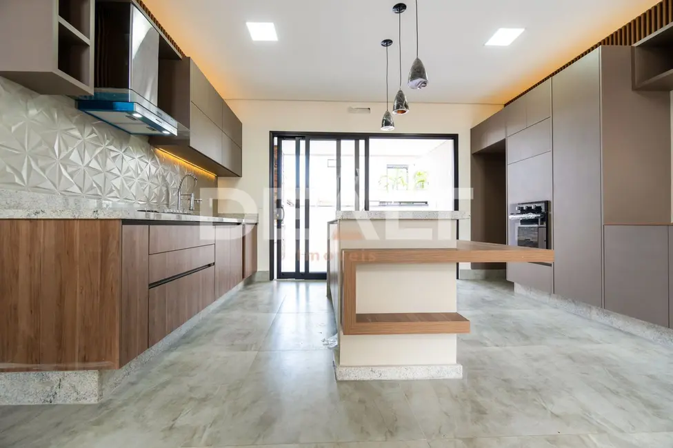 Sobrado com 4 quartos à venda, 250m2 em Paulinia - SP - imagem 6 Foto 6 de Sobrado com 4 quartos à venda, 250m2 em Paulinia - SP