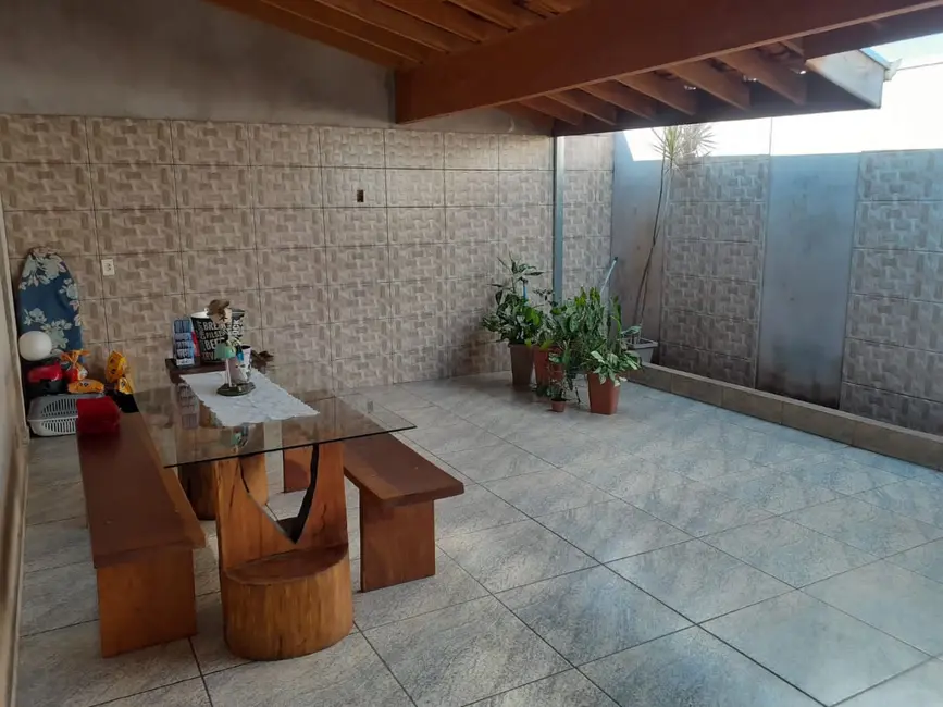 Foto 3 de Casa de Condomínio com 2 quartos à venda, 120m2 em Sumare - SP