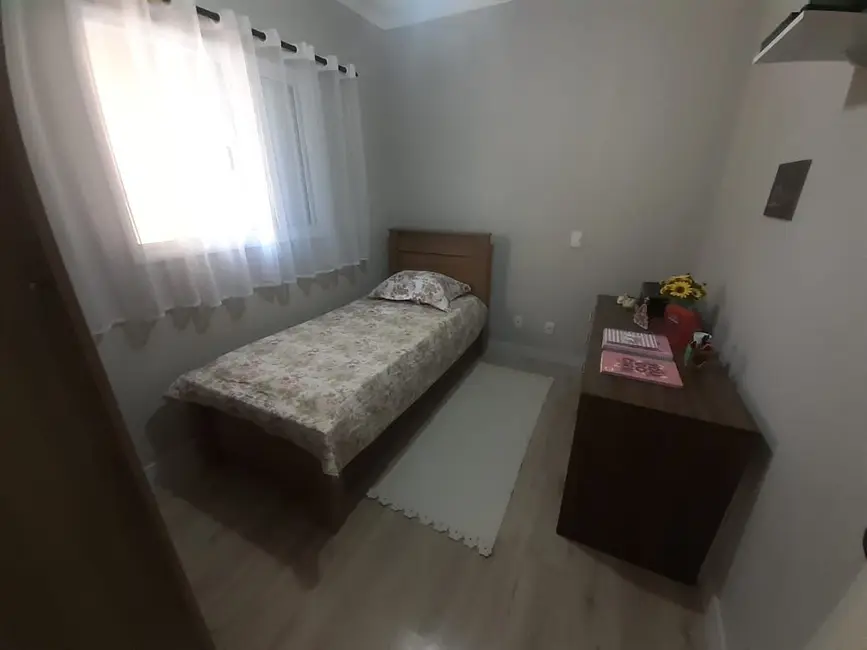 Foto 8 de Casa de Condomínio com 2 quartos à venda, 120m2 em Sumare - SP