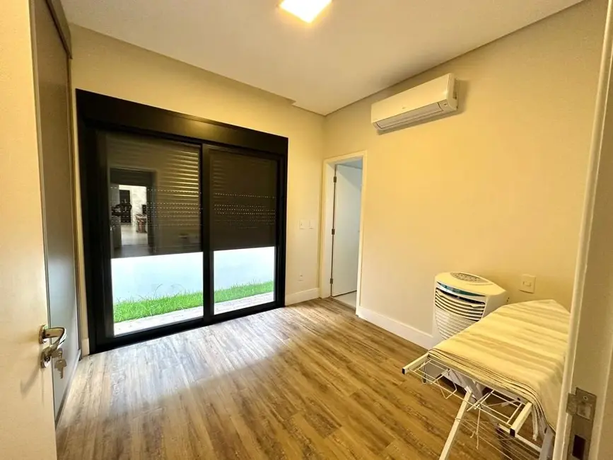 Foto 8 de Casa de Condomínio com 3 quartos à venda, 245m2 em Betel, Paulinia - SP