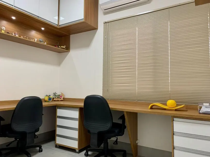 Casa de Condomínio com 3 quartos à venda, 384m2 em Jardim Ypê, Paulinia - SP - imagem 6 Foto 6 de Casa de Condomínio com 3 quartos à venda, 384m2 em Jardim Ypê, Paulinia - SP