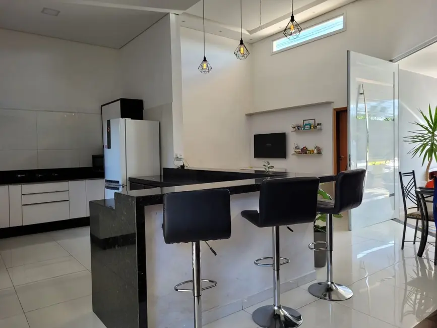 Foto 5 de Casa de Condomínio com 3 quartos à venda, 250m2 em Hortolandia - SP