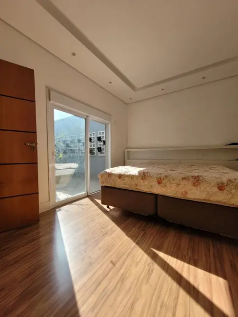 Foto 7 de Casa de Condomínio com 3 quartos à venda, 250m2 em Hortolandia - SP