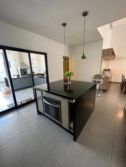 Casa de Condomínio com 3 quartos à venda, 270m2 em Hortolandia - SP - imagem 7 Foto 7 de Casa de Condomínio com 3 quartos à venda, 270m2 em Hortolandia - SP