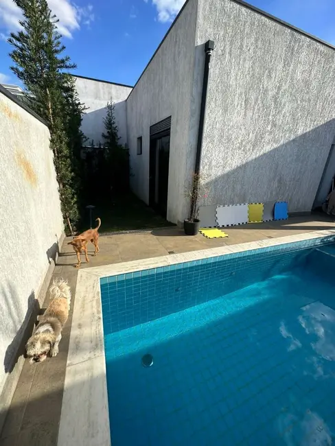 Casa de Condomínio com 3 quartos à venda, 270m2 em Hortolandia - SP - imagem 4 Foto 4 de Casa de Condomínio com 3 quartos à venda, 270m2 em Hortolandia - SP