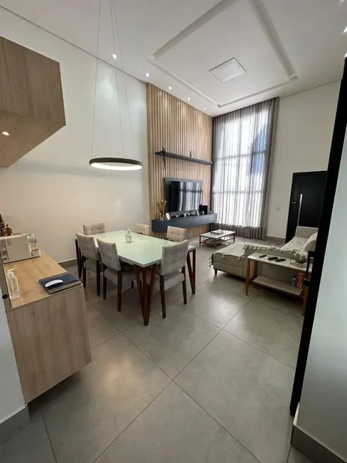 Casa de Condomínio com 3 quartos à venda, 270m2 em Hortolandia - SP - imagem 6 Foto 6 de Casa de Condomínio com 3 quartos à venda, 270m2 em Hortolandia - SP