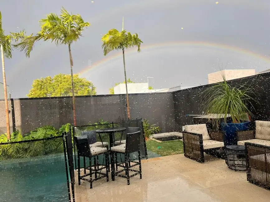 Sobrado com 3 quartos à venda, 360m2 em Jardim América, Paulinia - SP - imagem 3 Foto 3 de Sobrado com 3 quartos à venda, 360m2 em Jardim América, Paulinia - SP