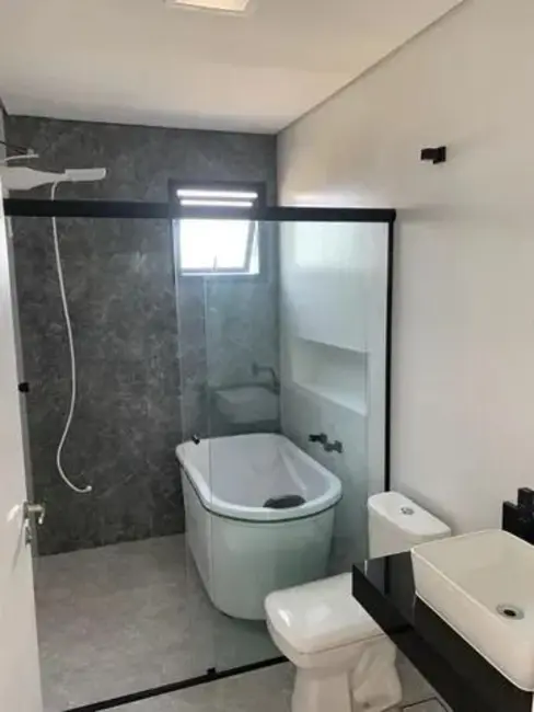 Sobrado com 3 quartos à venda, 200m2 em São Bento, Paulinia - SP - imagem 5 Foto 5 de Sobrado com 3 quartos à venda, 200m2 em São Bento, Paulinia - SP
