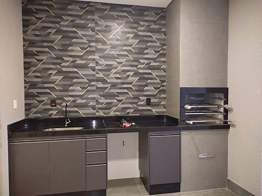 Casa de Condomínio com 3 quartos à venda, 300m2 em Paulinia - SP - imagem 4 Foto 4 de Casa de Condomínio com 3 quartos à venda, 300m2 em Paulinia - SP