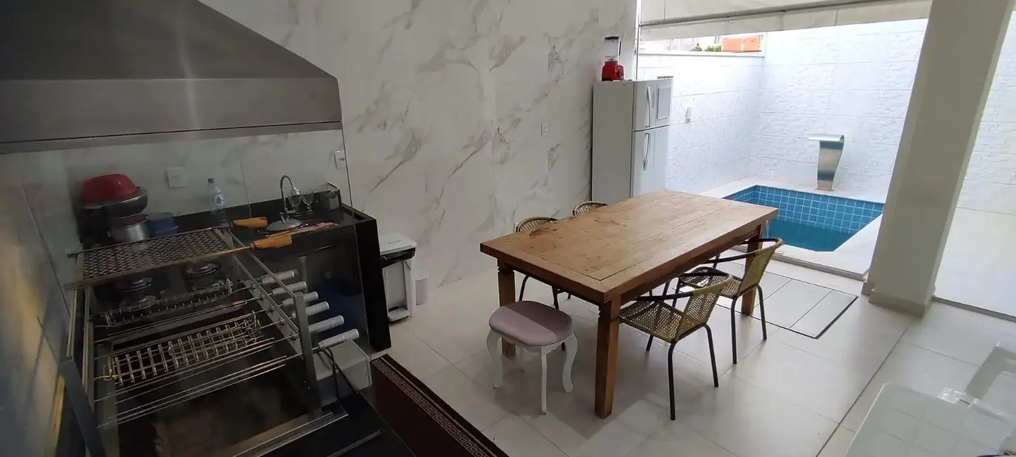 Foto 6 de Casa de Condomínio com 3 quartos à venda, 250m2 em Hortolandia - SP