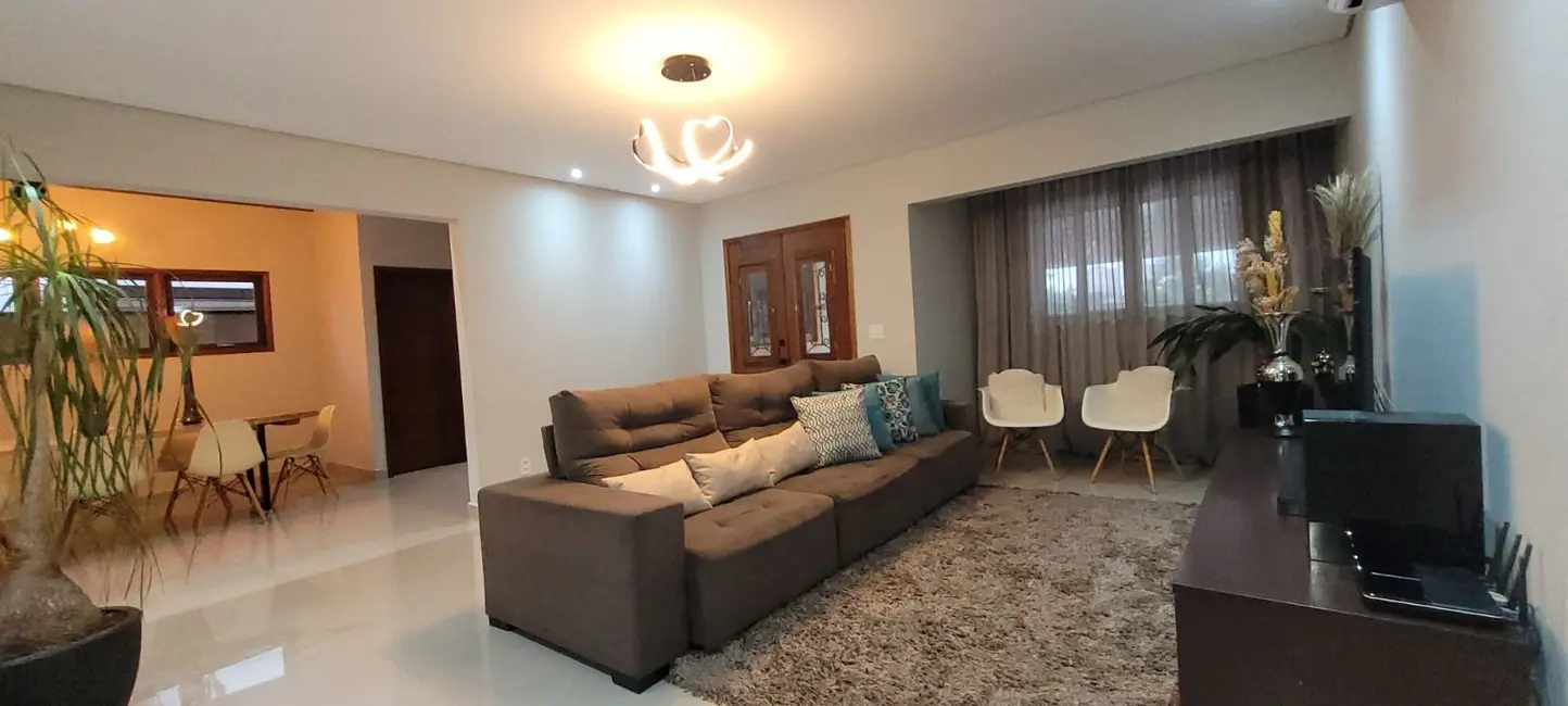 Sobrado com 4 quartos à venda, 535m2 em Parque Brasil 500, Paulinia - SP - imagem 4 Foto 4 de Sobrado com 4 quartos à venda, 535m2 em Parque Brasil 500, Paulinia - SP