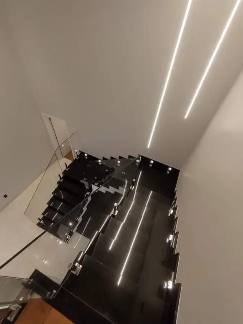 Foto 9 de Sobrado com 3 quartos à venda, 262m2 em Residencial Portal do Lago, Sumare - SP