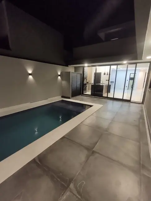 Foto 3 de Sobrado com 3 quartos à venda, 262m2 em Residencial Portal do Lago, Sumare - SP