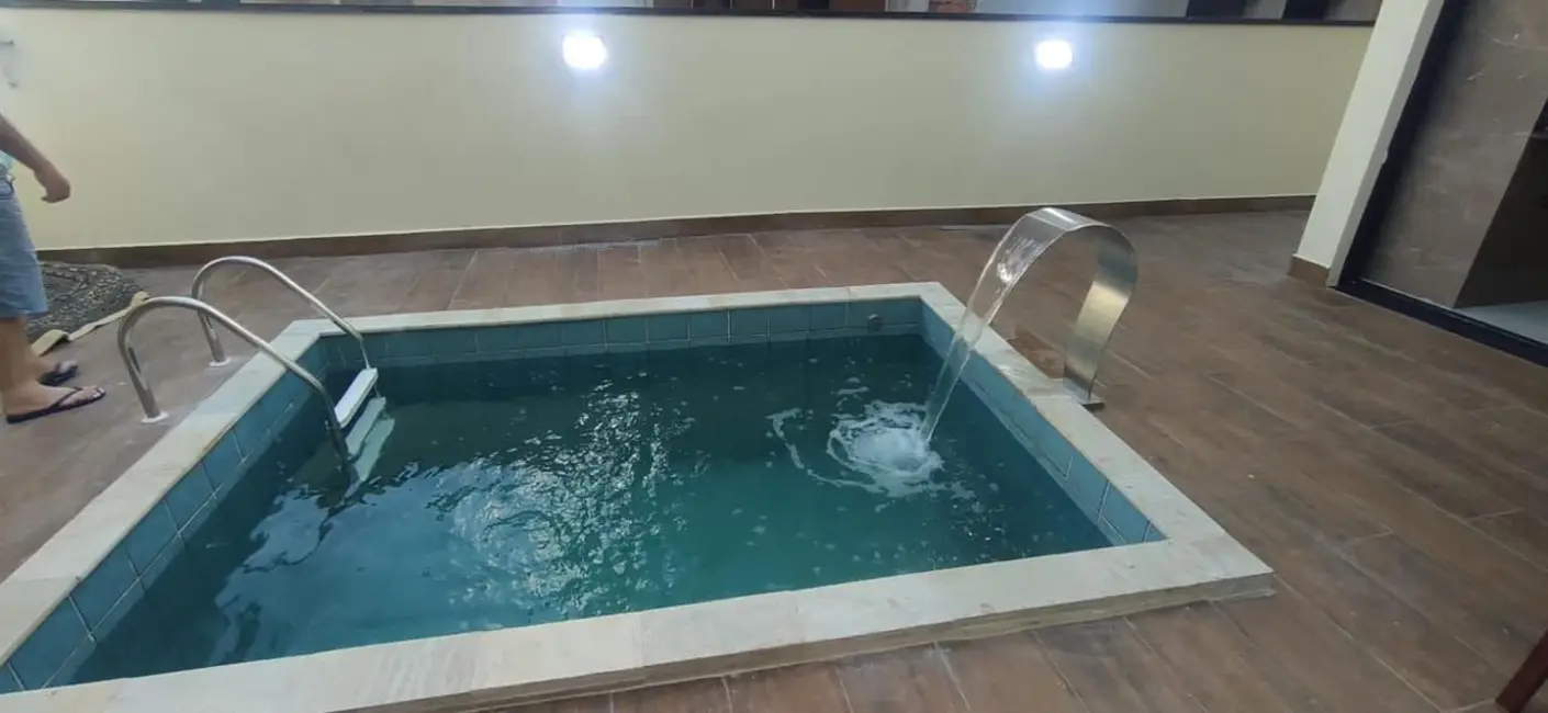 Foto 5 de Casa de Condomínio com 3 quartos à venda, 250m2 em Paulinia - SP