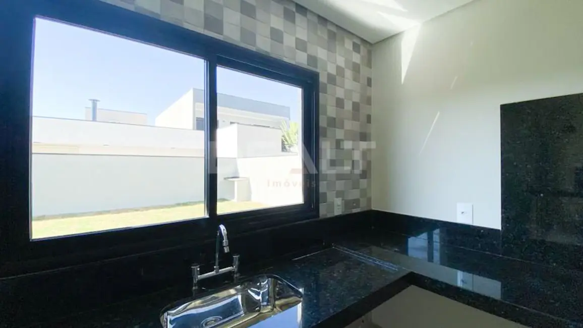 Foto 9 de Sobrado com 3 quartos à venda, 250m2 em Hortolandia - SP