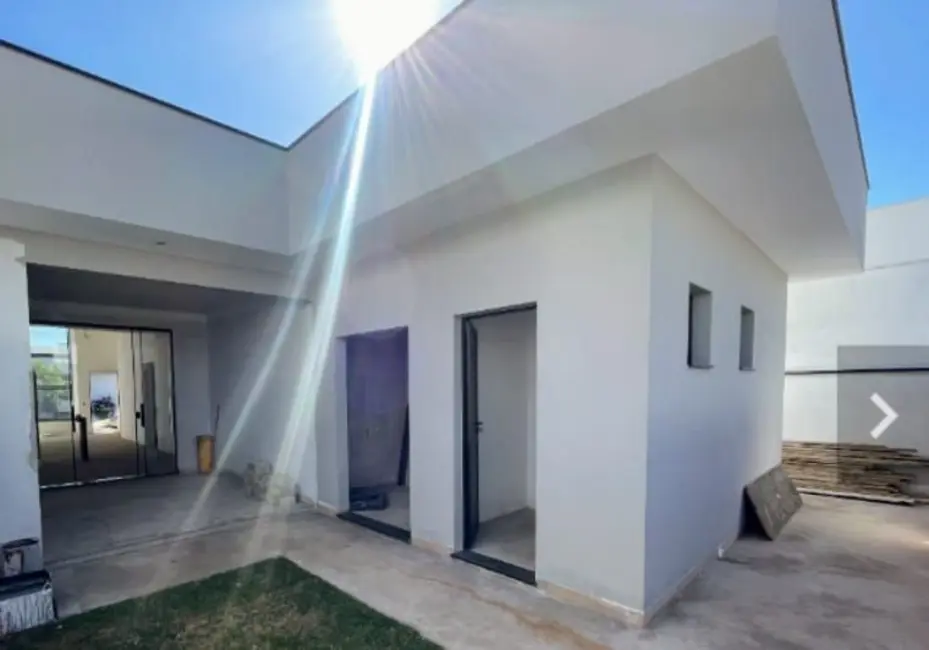 Foto 2 de Casa de Condomínio com 3 quartos à venda, 250m2 em Hortolandia - SP