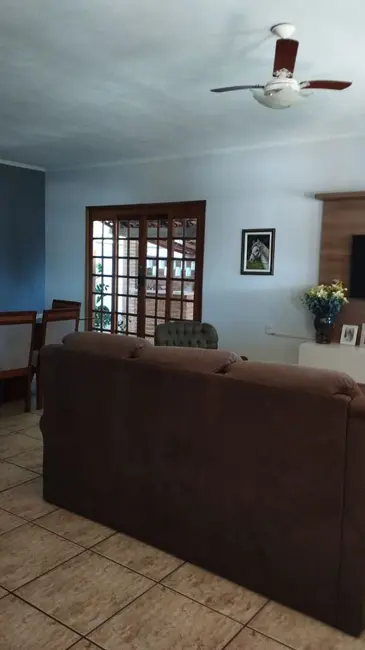 Foto 4 de Casa com 3 quartos à venda, 1000m2 em Parque da Represa, Paulinia - SP