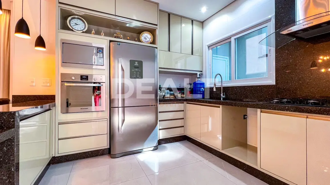 Foto 5 de Casa de Condomínio com 3 quartos à venda, 250m2 em Sumare - SP