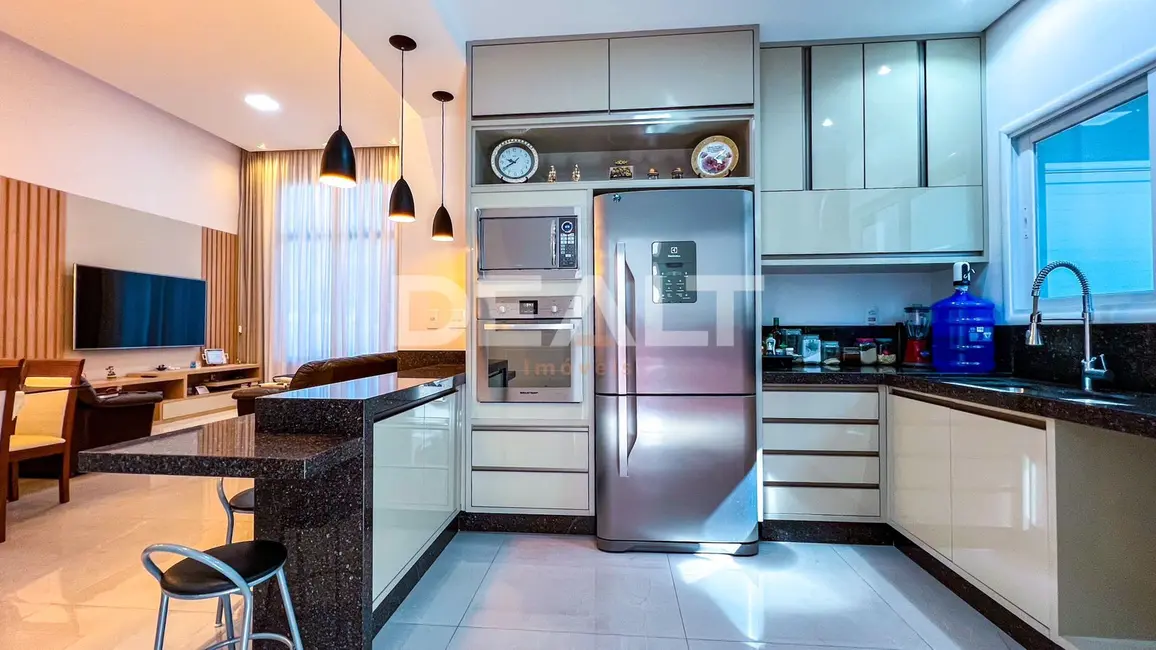 Foto 7 de Casa de Condomínio com 3 quartos à venda, 250m2 em Sumare - SP