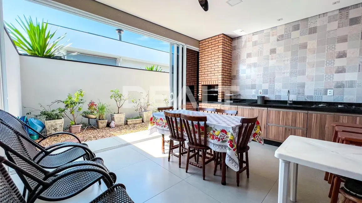 Foto 3 de Casa de Condomínio com 3 quartos à venda, 250m2 em Sumare - SP