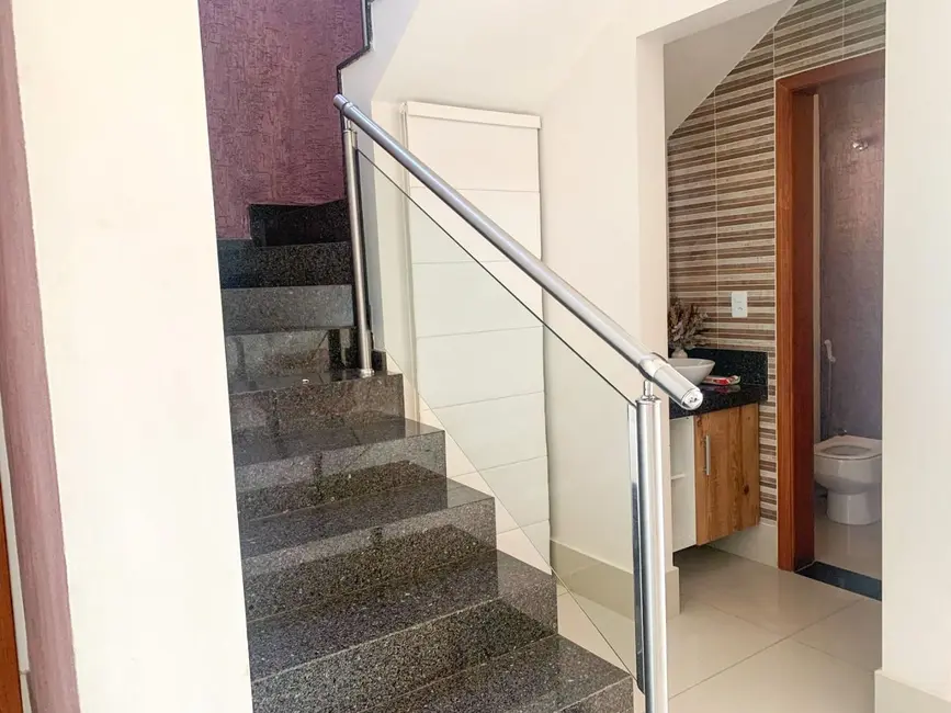 Sobrado com 3 quartos à venda, 305m2 em Paulinia - SP - imagem 6 Foto 6 de Sobrado com 3 quartos à venda, 305m2 em Paulinia - SP