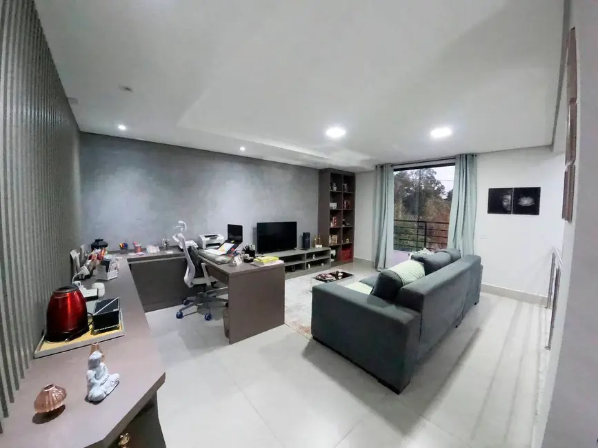 Foto 3 de Sobrado com 3 quartos à venda, 262m2 em Hortolandia - SP