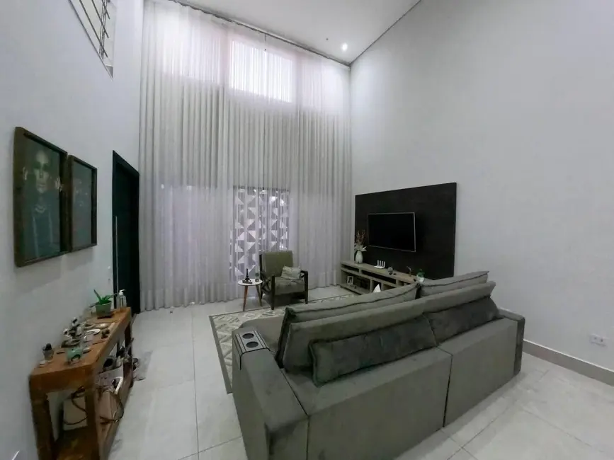 Foto 8 de Sobrado com 3 quartos à venda, 262m2 em Hortolandia - SP